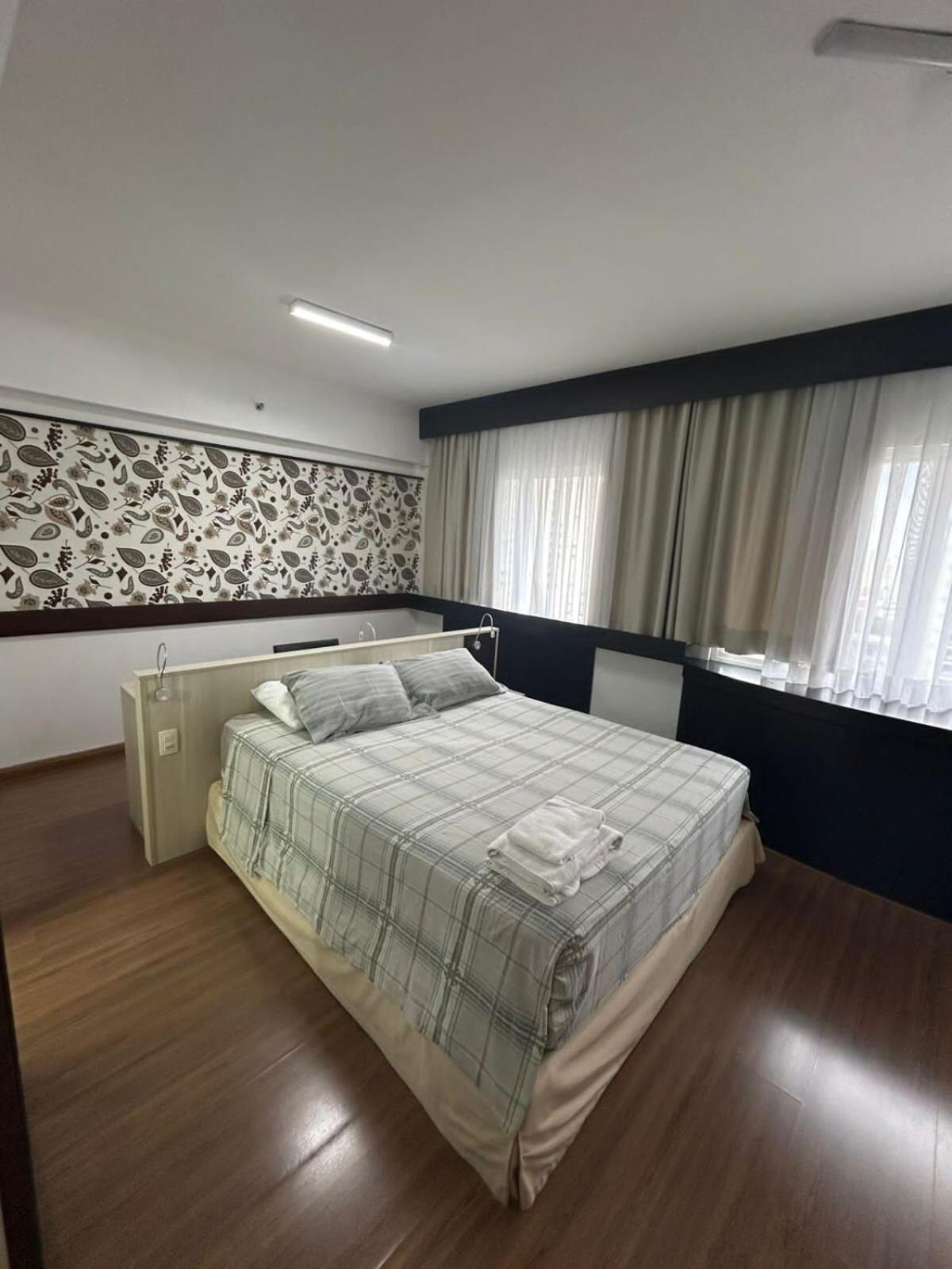 Flat Mercu Beneficencia Bela Vista Com Garagem 1203 São Paulo